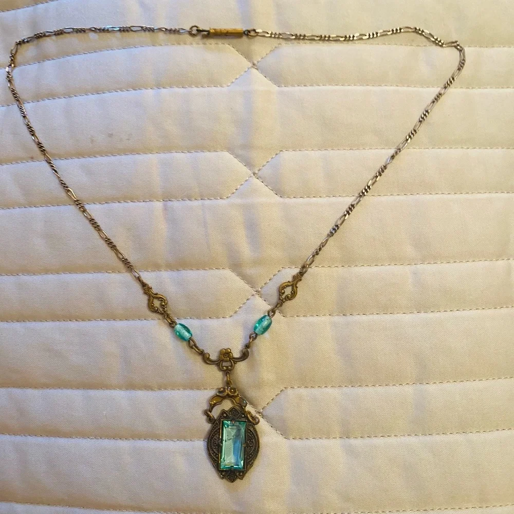 Victorian costume light blue/aquamarine necklace - Picture 3 of 4